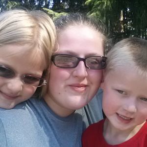 Meet your Posher, Bobbie