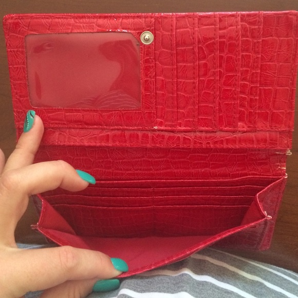 Kenneth Cole Wallet - Picture 3 of 4
