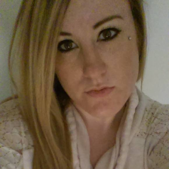 Meet your Posher, Tonya