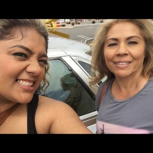 Meet your Posher, Carmen