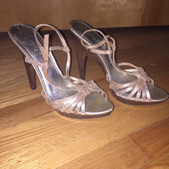 Jessica Simpson Heals