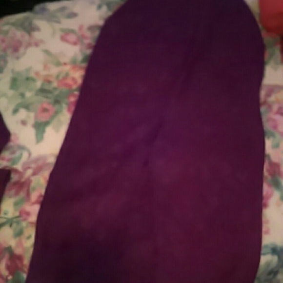 La Belle Maroon 2-Piece Skirt Set - Picture 3 of 3