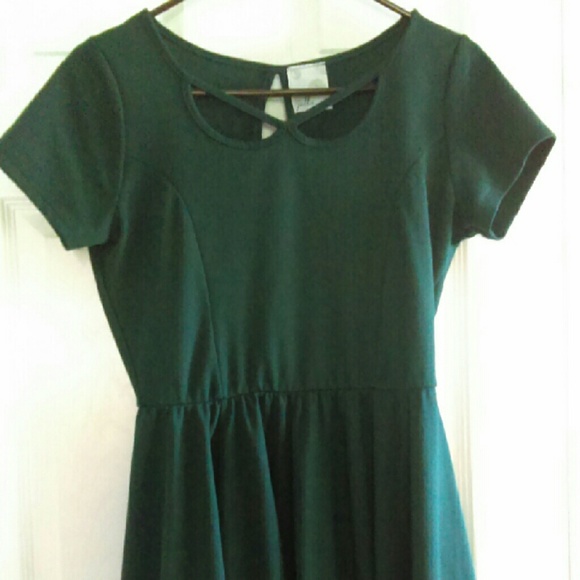 Jella Dresses & Skirts - Jella green fit and flare dress