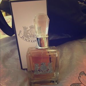 Juicy couture perfume