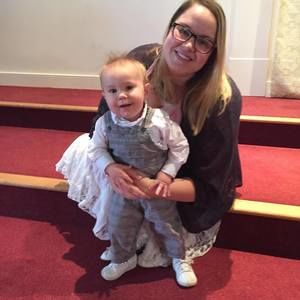 Meet your Posher, Emily