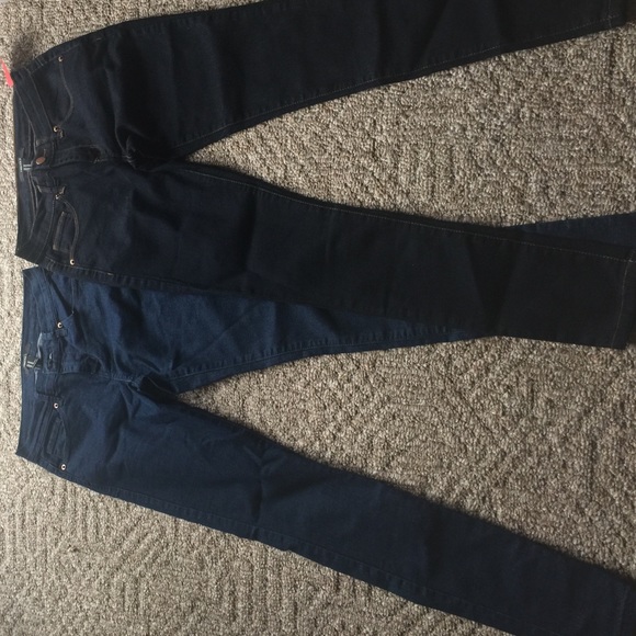 Brand new Forever 21 Skinny Jeans