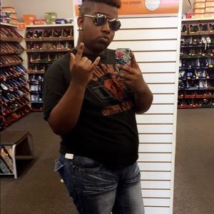 Meet your Posher, John