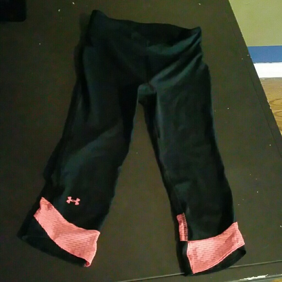 Under Armour Cropped Sport Leggings