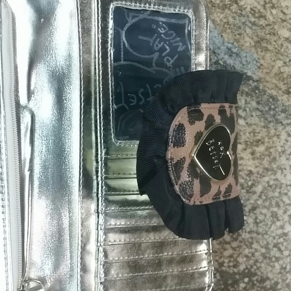 Betsy Johnson Cheetah Print Wallet - Picture 4 of 4