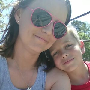 Meet your Posher, Crystal