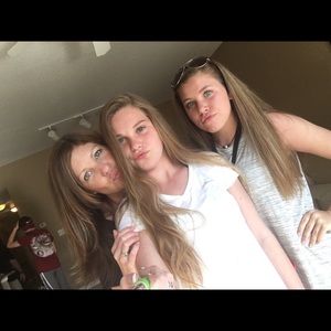 Meet your Posher, Natalie