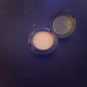 Limited edition Mac cosmetics eyeshadow