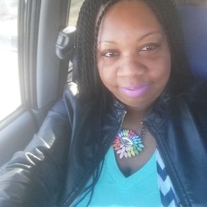 Meet your Posher, Candise