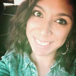 Meet your Posher, Davina