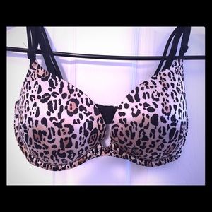 Victoria's Secret Very Sexy push up bra 34DD