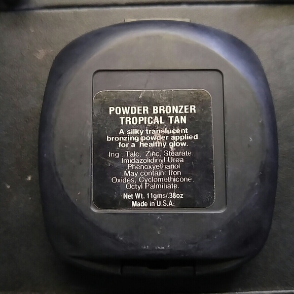 Bronzer - Picture 2 of 2