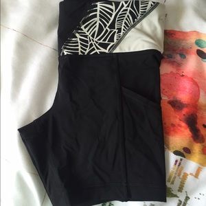 lululemon running short 🍋