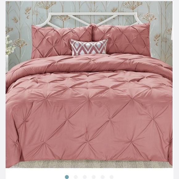Swift home pintuck comforter set - Picture 1 of 1