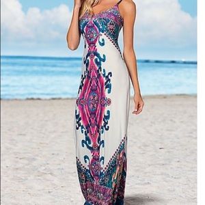 Beautiful X-large summer dress. From Venus.