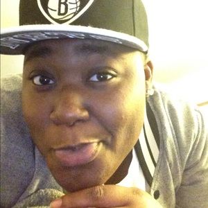 Meet your Posher, Ty