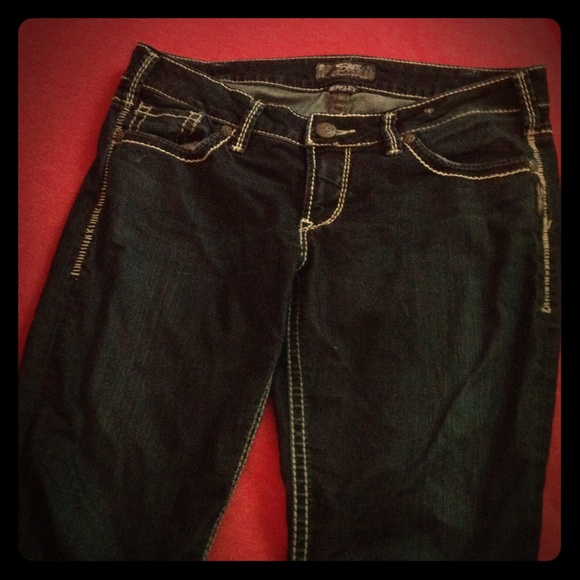 Silver Jeans - Picture 1 of 3
