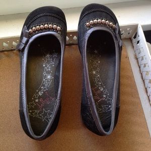 Black Flats - size 8M