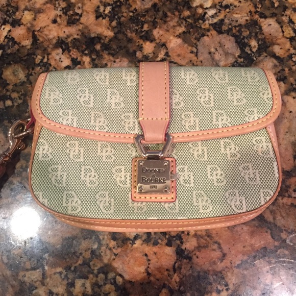 Dooney & Bourke Wristlet