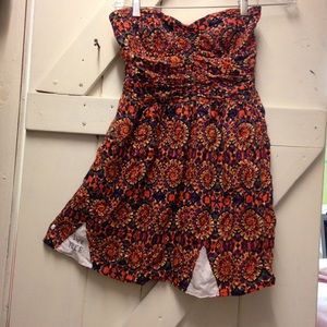 Strapless dress