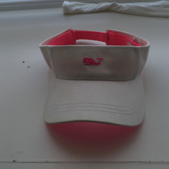 vineyard vines visor