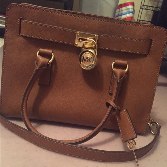 NWOT Michael Kors Hamilton