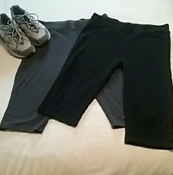 Bundle of capris BUNDLED