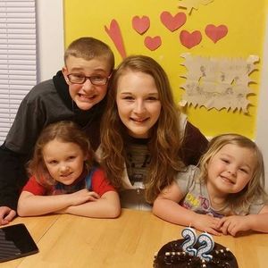 Meet your Posher, Rhonda