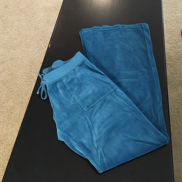 Teal Juicy Couture velour snap pocket pants