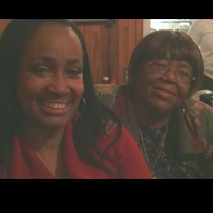 Meet your Posher, Sharay