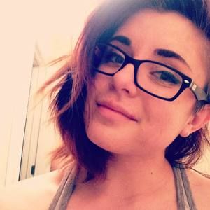 Meet your Posher, Julianna