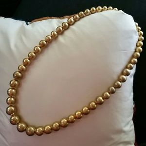 🎁Gold, graduated bead,  necklace - Marie Osmond