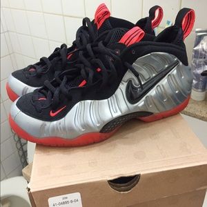 Nike Crimson Foamposite Size 9.5 sold