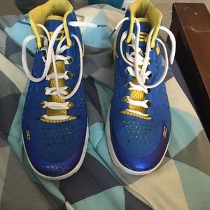 Stephen Curry under armour basketball shoes