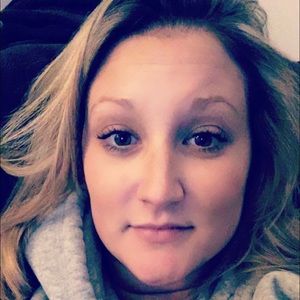 Meet your Posher, Jenell