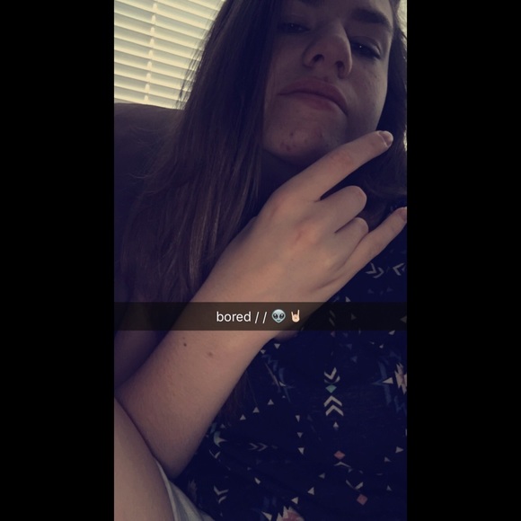 Meet your Posher, Hailey