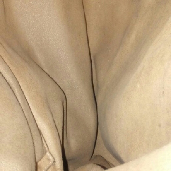 Handbag - Picture 3 of 3