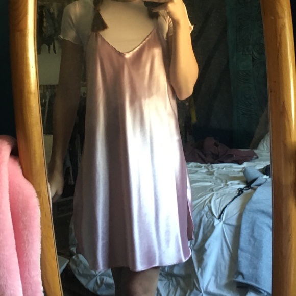 Blush silk slip dress - Picture 3 of 4