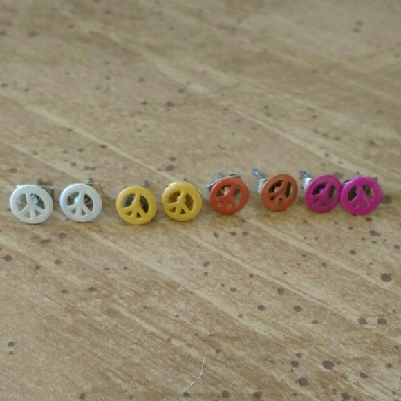 Peace sign earrings