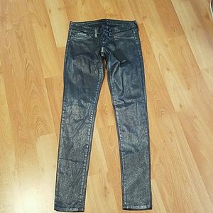 Flying Monkey Skinny