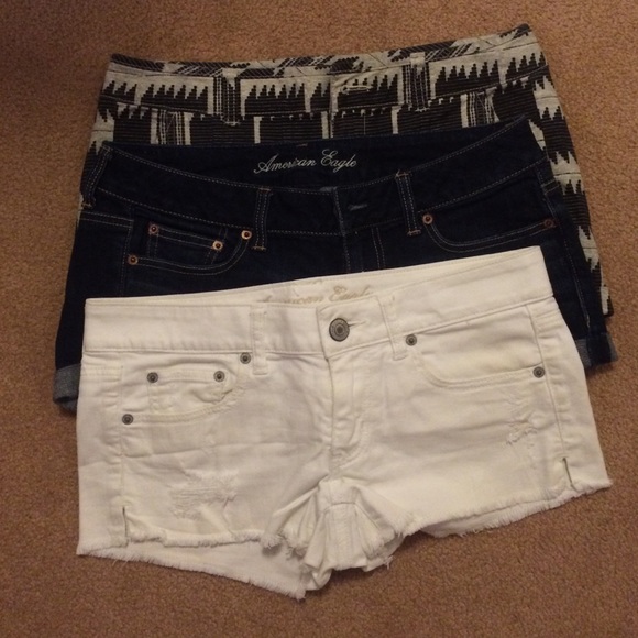 3 American Eagle outfitters denim shorts