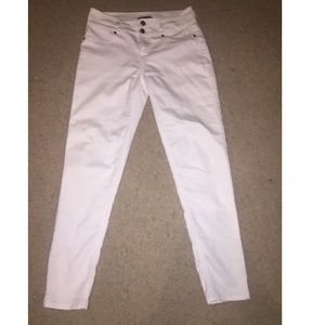 BRAND NEW high waisted white skinny jeans