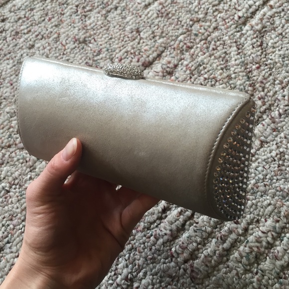 RODO Platinum leather clutch. - Picture 2 of 4