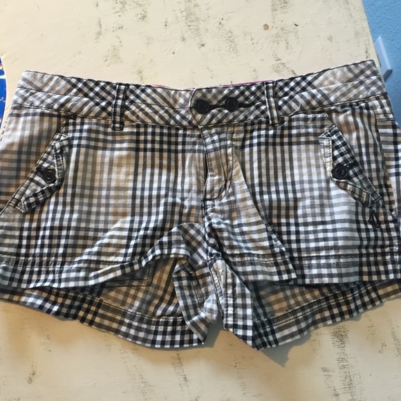 Plaid shorts - Picture 1 of 2