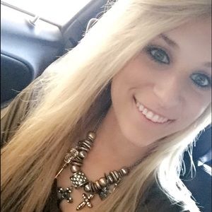 Meet your Posher, Molly