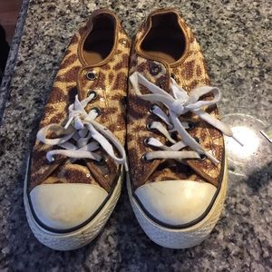Giraffe print sequin Converse